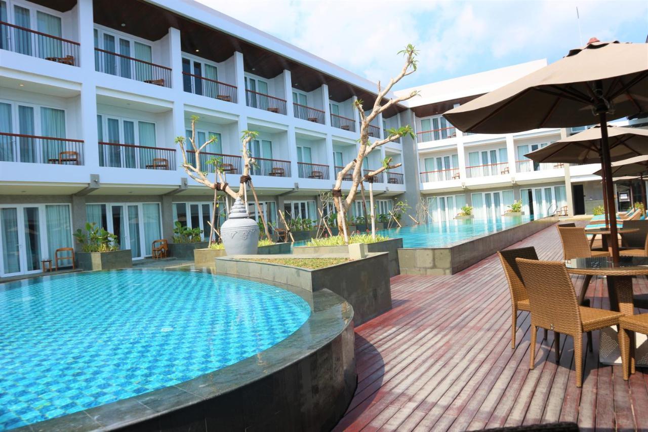 Hotel Santika Гарут Экстерьер фото