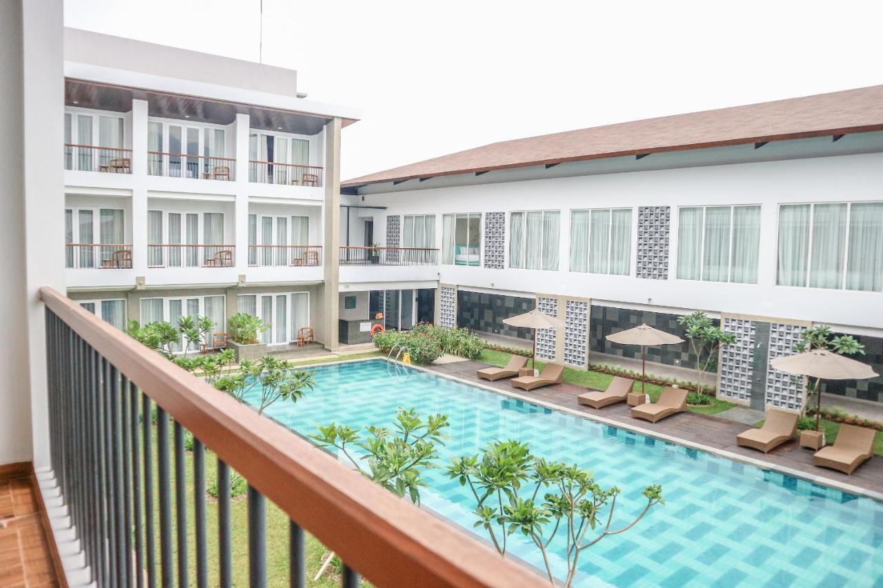 Hotel Santika Гарут Экстерьер фото